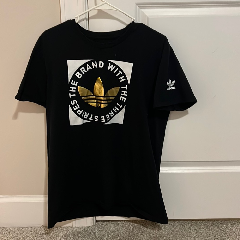Men’s adidas t shirt size large